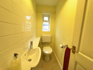 CLOAKROOM- click for photo gallery